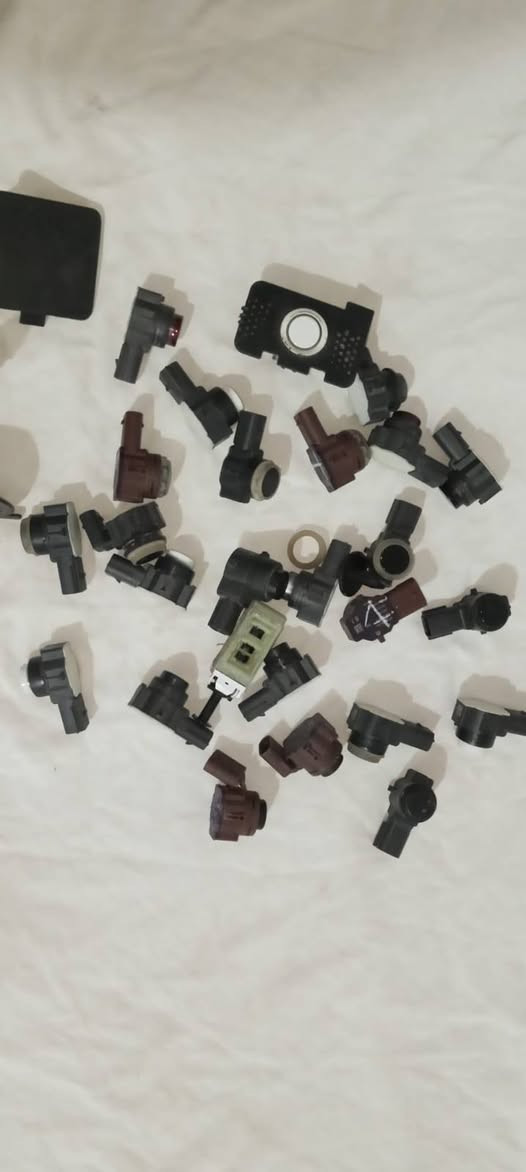 يتوفر لدينا ...............
قطع دوج دورنغو اصليه 2021-2022
رادارات دعاميه اماميه 
كارتات النقطه العمياء دعاميه خلفيه جانبيه
ضفيره دعاميه اماميه فقط موديل 2021(حساس و رادار و كشاف) 
حساسات دعاميه اماميه او خلفيه فقط موديل 2021
بوكس فيوز 
قبق رادار
كامره داخليه 
مراه جانبيه 

يوجد خدمه توصيل بغداد والمحافظات 
العنوان.. بغداد ..شارع فلسطين 
تلفون.. *********** يوجد واتساب
