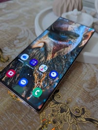 نوت ٢٠ الترا • ٢٥٦ • برونزي