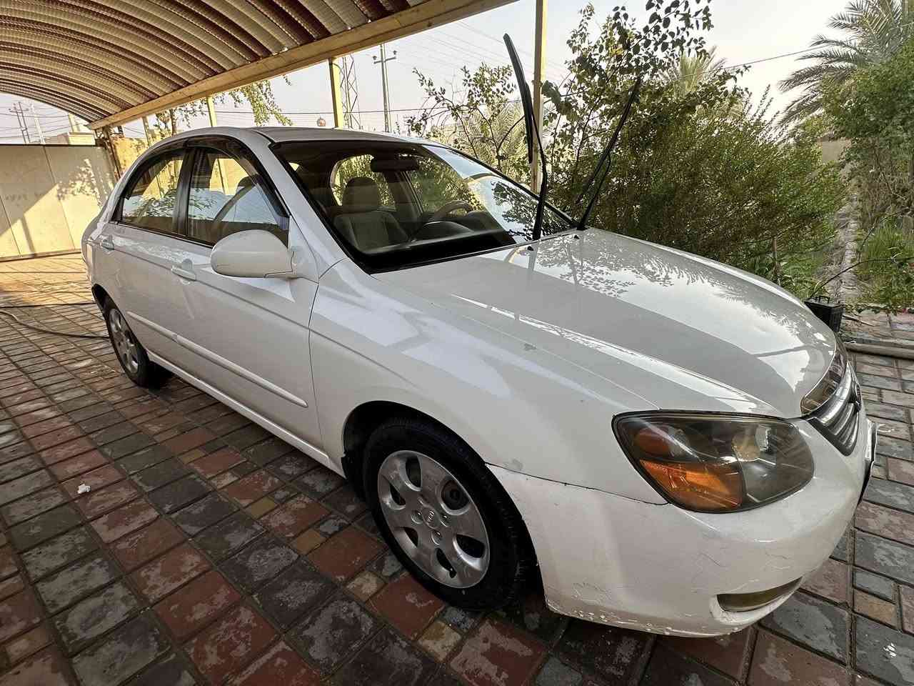 سلام عليكم سبكترا مديل 2007
رقم بغداد 
مكينه 2000
كير ومكينه وتبديد وتئدفه 
خير من الله 
بيه مكانات بصيطه صبغ 
سعره 87 وبيه مجال 
مكانه كربلاء الحسينيه 
***********
