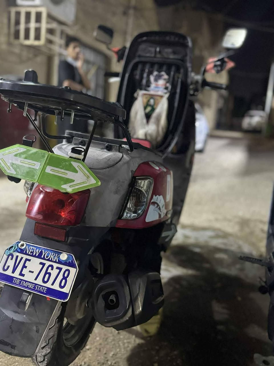 سلام عليكم دراجه بوليسي لبيع مكفوله كفاله عامه مديل 214نوزل مكينه ناعمه مكفوله مكان ك الحر تصل على هاذ رقم***********
