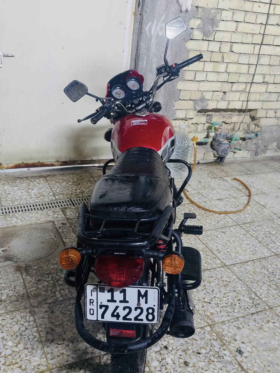 سلام عليكم دراجه دايوان جبلي مديل 2025 شهر 12 رقم بغداد إنكليز   دراجه بعدهي بحالت الوكالة برغي ما مفتوح بيه دراجة جديدة بصمه تشغيل عن بعود ما ماشيه الف دراجه ما شتغله دليفري مال بيت ستخدام شخصي دراجه معروضه 2800 مليونين 800 وبيه مجال بسيط رجان المو شراي لا يكسر با حلال دراجه انضف من صور مكاني بغداد اني مكلف با نشر صاحب دراجه هاذ رقمه ***********
