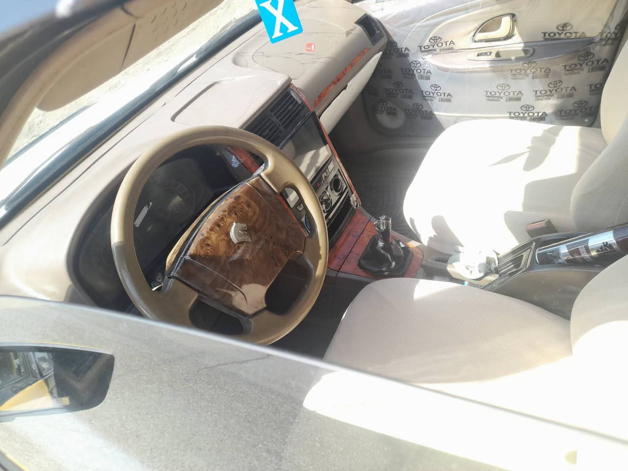 سلام عليكم لميس موديل 16 مكينه كير تبريد تدفه شغال سياره جاهزه تخم تاير جديد رقم الماني بغداد مكاني بغداد راعيهه مسافر مستمسكات راعيهه وعايديه موجود سنويه ضاعت السعر ١٧ اتصال على هذا الرقم***********
