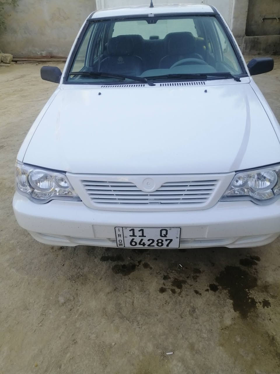 سلام عليكم سايبا مديل 2012 رقم بغداد انكليزي سنويه ل30 مكينه كير حداديه تخم تاير جديد السياره مال جناي المكان كربلاء الرقم *********** وسعر 30
