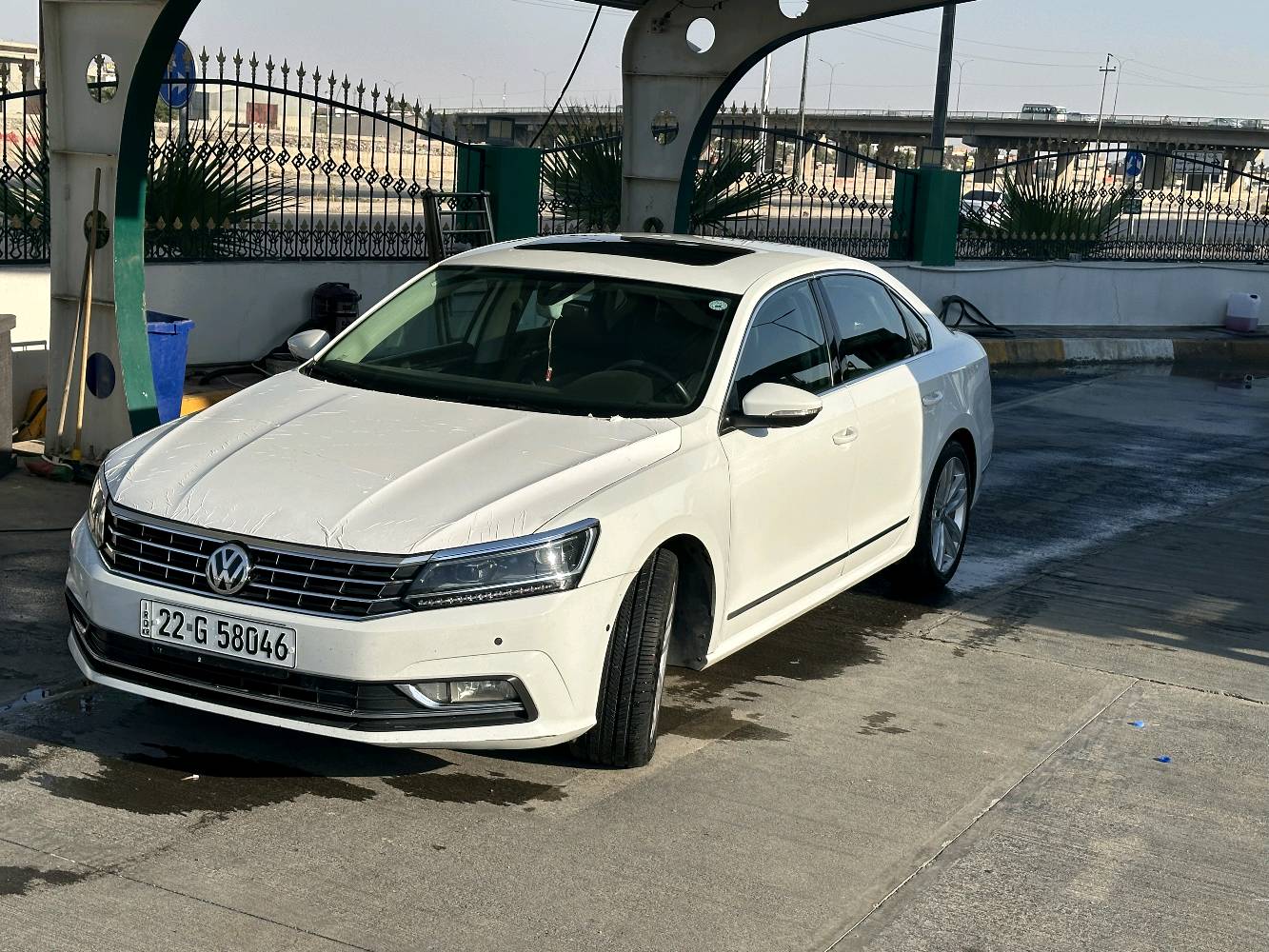 ***********
مكان السيارة كركوك 
باسات 2018 محرك 2000
سياره استخدام شخصي ماشيه 50000 ميل شرط محرك وكير مكفول وشرط التحويل والغرامه

سياره كاملة مكملة بدون اي نواقص ولا صرفيات

فول فول مواصفات SEL
فتحة سقف سلاید
ابواب بصمة
بصمة تشغيل
كامره 
رادار امامي تحديد مسار
رادار جانبي نقاط عمياء)
رادار خلفي التحذير من الاصطدام
حساسات امامي
حساسات جانبي
حساسات خلفي
كشنات جلد
كشنات كهربائي
كشنات هیتر
تحكم استيرن
تبريد مركزي
لايتات ليد زينون بيلادي
بيلادي LED بكلايتات