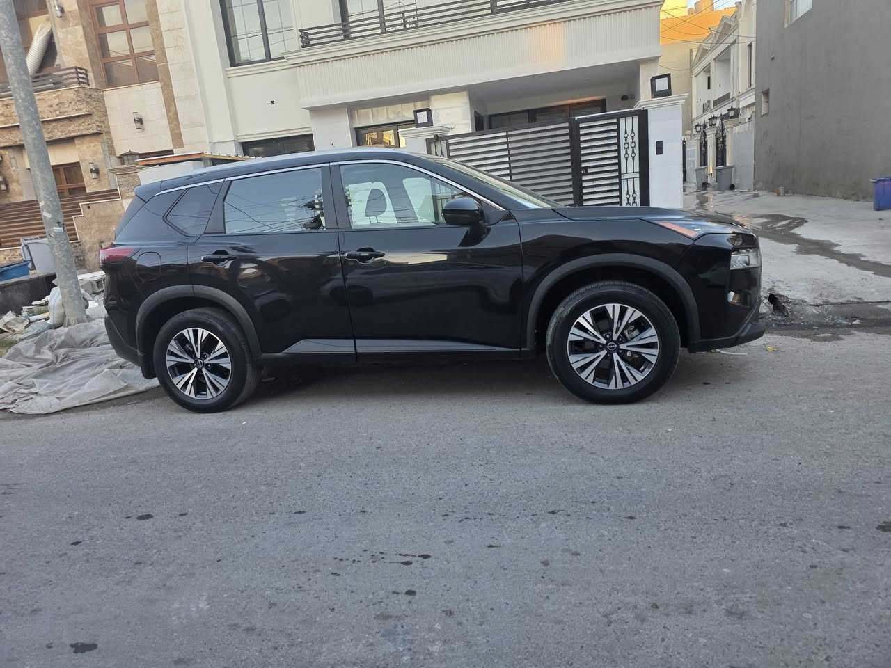 السلام عليكم للبيع نيسان روج 2022 كامل مواصفات بانوراما دبل اكسل كشنات كهرباء داخل اسود جلد تدفئة كشنات السيارة رقم اربيل جديد بدون صبغ فقط دعامية امامي السعر 185
***********
رقم الشاصي 
5N1BT3BB6NC707928
