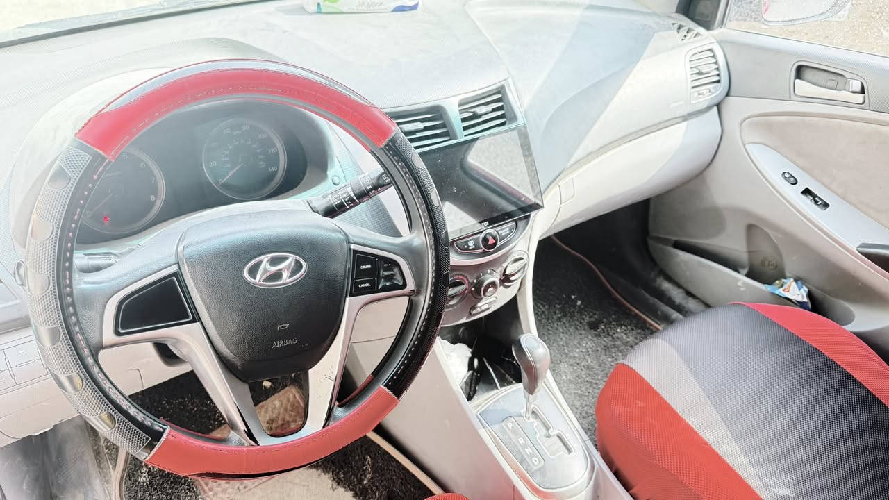 اكسنت هاش باك ٢٠١٧ أمريكي بيه جاملغ والبنية بي صبغ مناسبة
السعر ٧٨
***********
