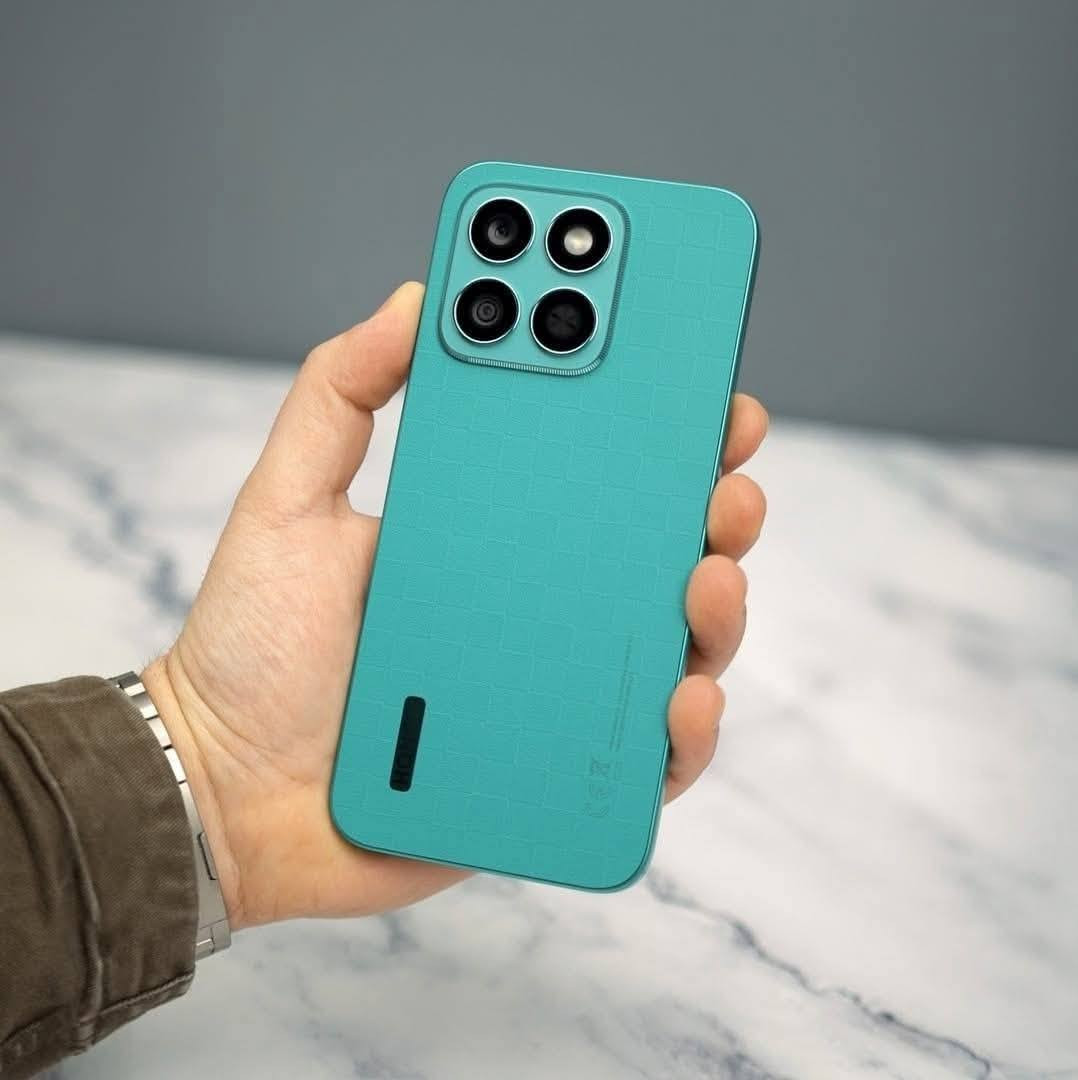 هونر X8C مستخدم نضيف جدا الذكره 256 عشوائيه 8+8 الشاشه سوبر اموليد 120هيرتز مع بصمه مدمجه في الشاشه سريعه جدا البطاريه 5000 مع شاحن فائق السرعه 35واط السعر175  الاستفسار خاص ا. الإتصال ***********بي وات ساب
