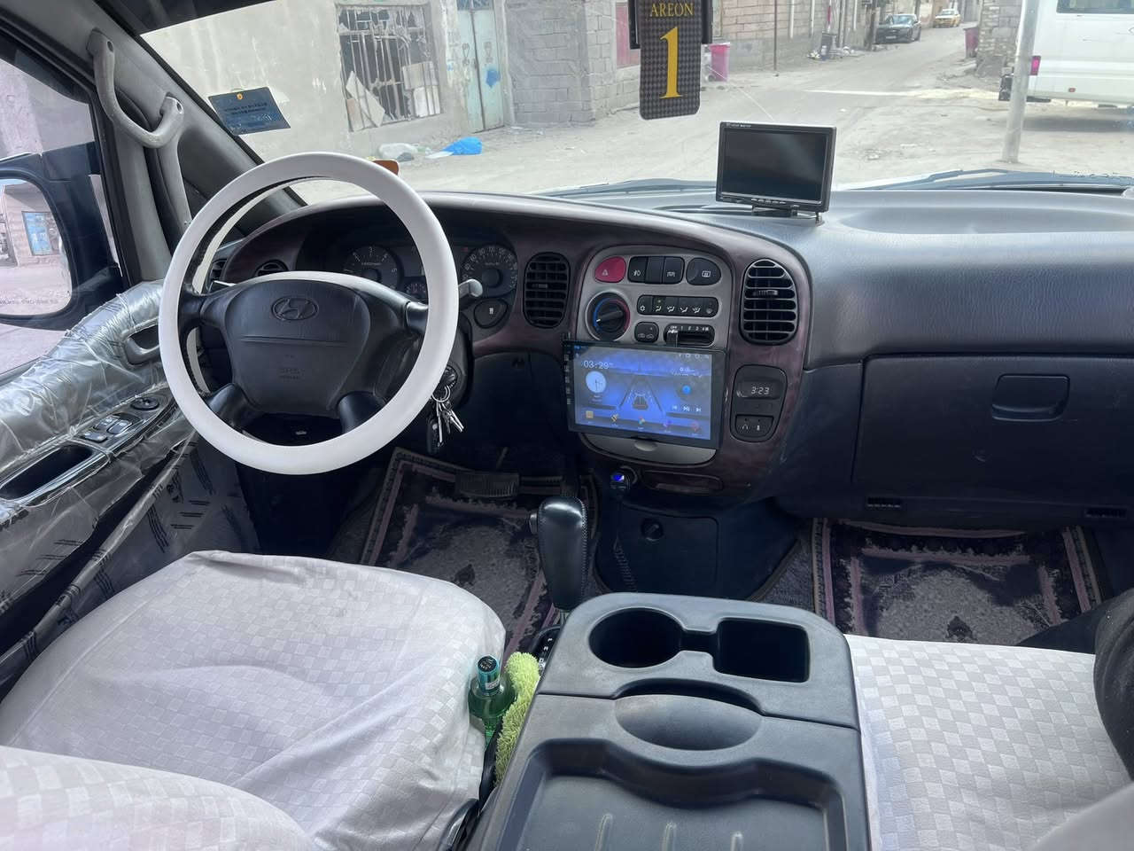 ستاركس 2007 مسكر اوتماتيك توه شاد كصه كامله هيه وتفرعاته تحويل ثاني يوم السنويه ل27 مصفره جاهزه الاخير مابيه اي نقص تدفئه تبريد تخم تاير حداده السياره مصبوغه عام جماليه كفاله من الضربه السياره جديده معنئ الكلمه السعر 102 وبيه مجال حك الجيه مكاني بصره براضعيه الاستفسار ***********
