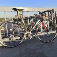 شباب للبيع فقط... ماركة PINARELLO F10 دراجه فول كاربون سستم+فريم+ستيرن...
