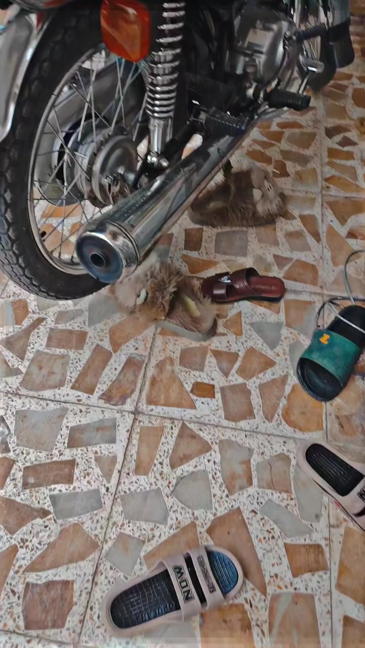 السلام عليكم،، دراجه للبيع 21 موديل***********
