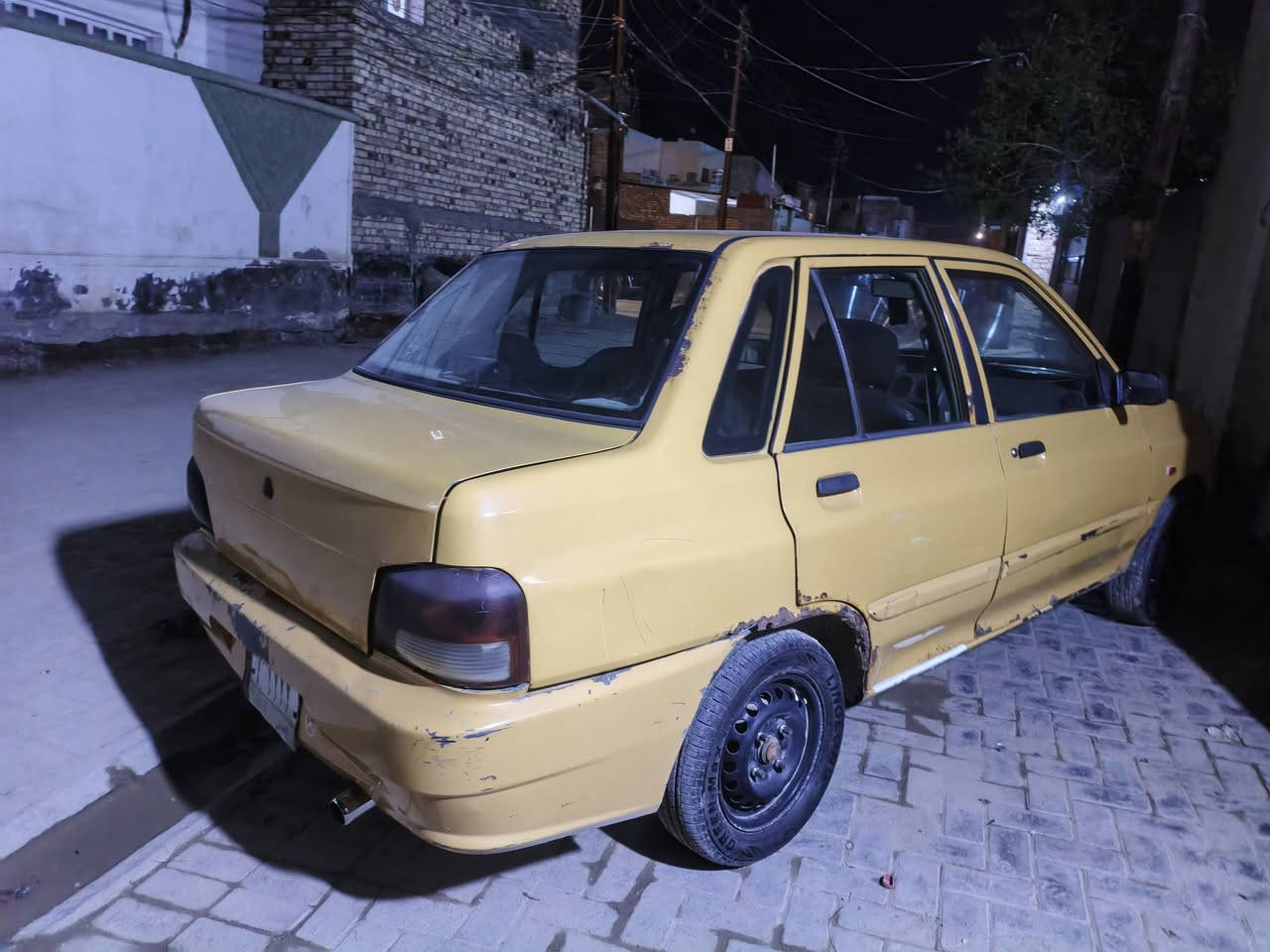 سلام عليكم سيابا شكل المنغولي موديل 2012 سياره كفاله عامه من الحادث سياره كامله كهربائيات قبل 4 اسابيع شاديهن وال مكينه صارلها شهر سياره كامله راعيها موجود تحويل مباشر سياره مال شغل ويرتاح بالك من عدها بس بيها نواقص اشياء وخياسات مكان السياره ديوانية حي الفرات قرب جامع العقيله زينب لل استفسار اتصل عل رقم ***********
