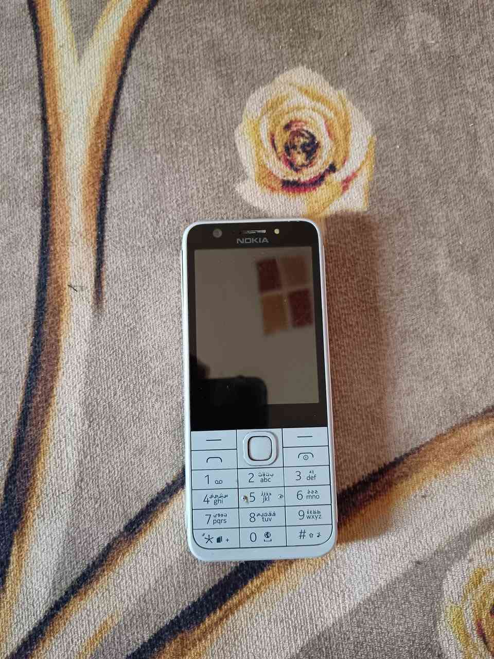 سلام عليكم
صرصر للبيع 
خالي من اي عطل 
عل فحص 
نوكا الاصلي،
الي عنده مراوس اي شيه 
ولشراي يتصل وبل خدمه وسعر 30
***********
