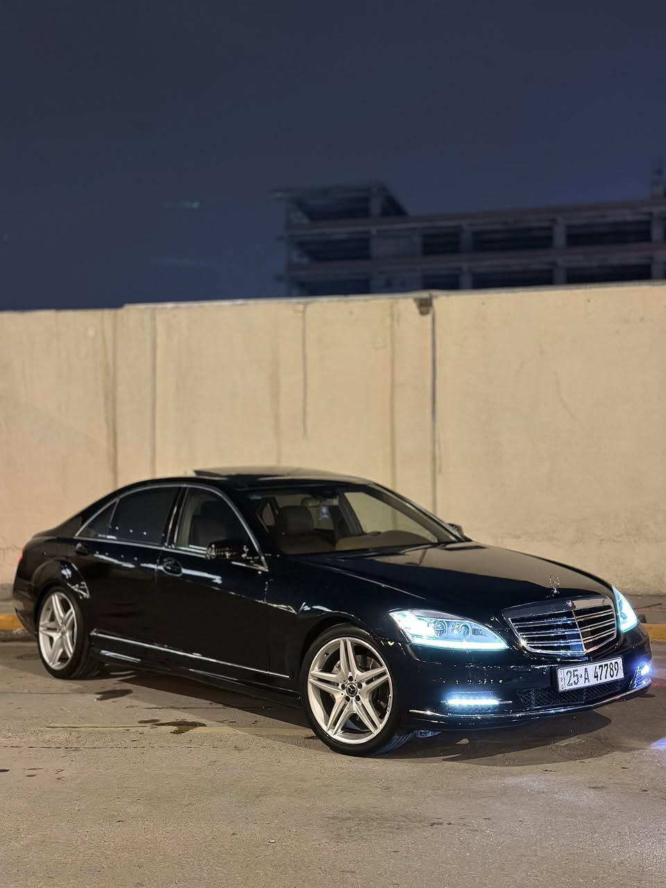 السلام عليكم مارسدس اس كلاس S500 خليجي وكالة كفالة عامة السيارة ماشية 160 الف كيلو فول مواصفات واحد على واحد موديل 2007 محدثه 13 تحديث اصلي وعندي الفديوات مال تحديث صفر مسج السيارة وادامة كاملة من بلكات ونوزلات هنة والمساطر وايرفلو وبراد دهن ولف حماوة وراديتر جديد بالكارتونة وجوينات وماي اصلي ودهن كير ومكينة وفلات وضاغطة وقايش شنو ابالك مبدلة تايرات ويل تخم جدد وعندي كلهن مصورهن
مواصفات
بانوراما
رادار امامي
حساسات امامي خلفي
نايت فجن ( ناظور ليلي )
لايت داينمك
كراسي كهرباء امامي خلفي
كراسي منفصلة خلفية
ماوس خلفي
تبريد خلفي منفصل
خمس بردات
بوب شفط
محرك 5000 ما مفتوح ومكفول هوة والكير
رقم وهزة جدد تروح تحول باسمك باي مرور تريد مكاني بغداد سعر السيارة 208 ورقة وبيهة مجال حك الجية السيارة جديدة وما ماشية وبلادية متتقارن بغيرهة
***********
