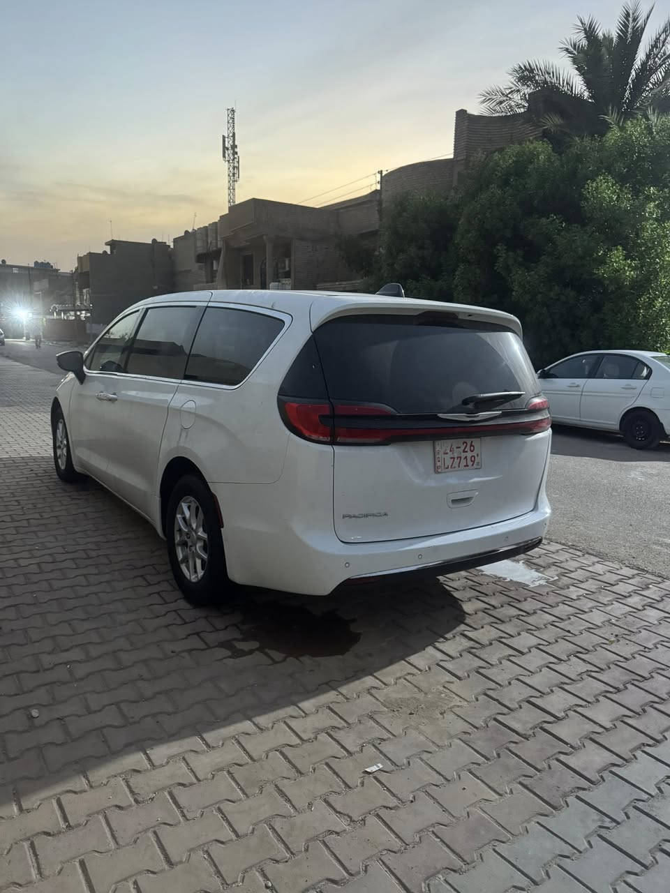سلام عليكم سياره البيع موديل ٢٠٢٥ باس فيكا   رقمها أجره  خصوصي.   تفاصيل علا  هذا رقم. 
***********
