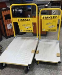 عربات خدمة مختلفة التخصصات والاحجام والموديلات للحجز اتصل  واتساب 0772...