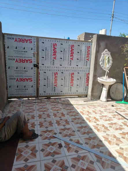 #معروض_لدينا
دار سكن للبيع طابو صرف مداور ثاني يوم 
بالتضحية بحي الكرامه مقاطعه 55 المساحه 200م
#بناء_حديث درجه اولى صب كونكريت 
يحتوي على/ غرفتين وديوانية وصاله ومطبخ وصحيات وطارمه 
#السعر_145 وبي مجال
______________________________
نستقبل كافة العروض العقاريه لبيع القطع والبيوت #والأيجارات الطابو والزراعي ونعمل على بيعها سريعآ
 ان شاء الله في جميع انحاء الناصريه 
ماعليك سوى مراسلتنا او الاتصال على الرقم 

____________***********  _________
وسنكون في خدمتكم غايتنا رضاكم والمصداقيه في العمل شعارنا
