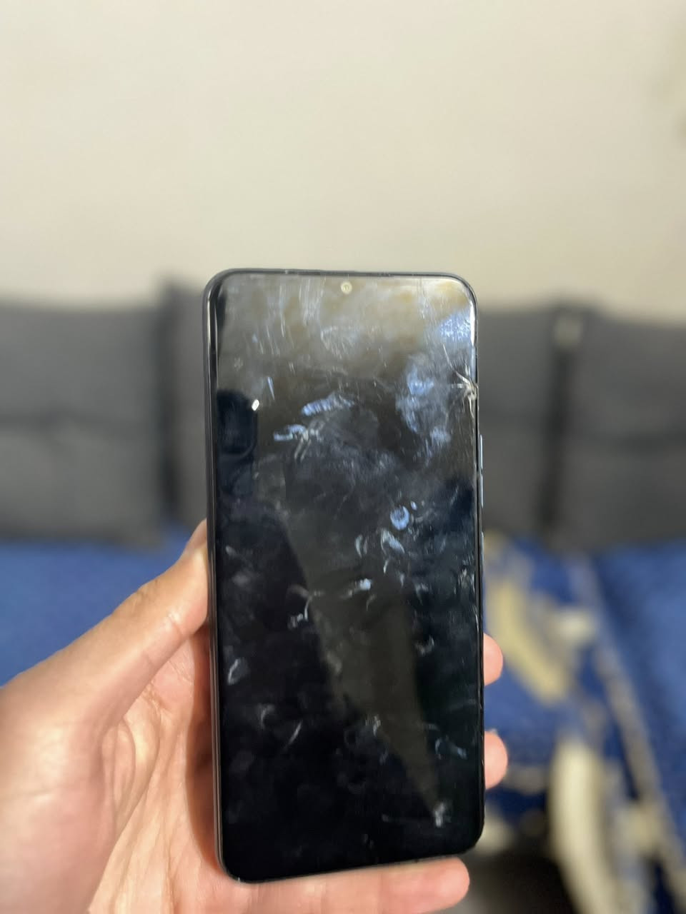 السلام عليكم Tecno Spark 8c للبيع السعر 75 بي كسر بسيط
للاستفسار ***********
