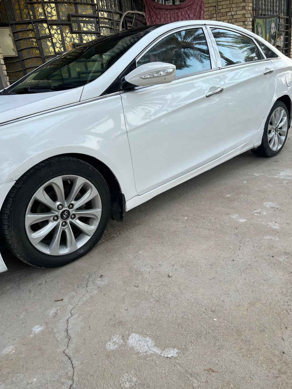 السلام عليكم سوناتا واردخليجي موديل 2011بغدادباسمي مكينه 2400 مصبوغه حزام فول مواصفات السعر 95
بانوراما
تحكم ستيرن
اربعه دسك
اشاره بالمري
حاكيه بلوتوث
للاستفساراتصل علئ الرقم *********** كربلاء, العراق
