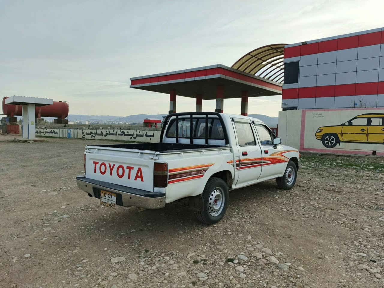 توێتای مۆدێل١٩٩٠  گێرومەکینە ئاکسل بەشەرت
نرخ ٢١ وەرەقە کەمێک مەجال
***********
***********
ناونیشان  چەمچەمال
