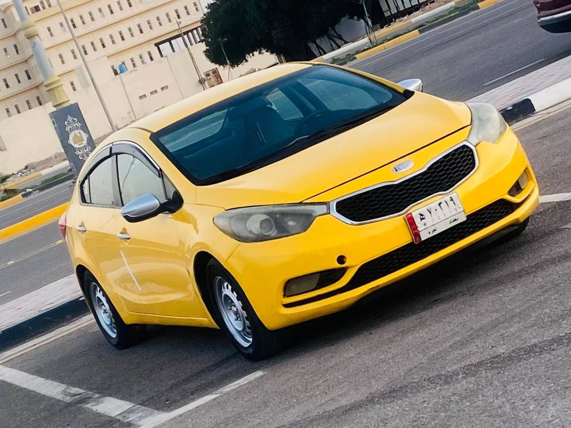 السلام عليكم للبيع كيا فورتي مديل 2015 وارد امريكي حادثه حافت البنيد فقط والباقي مكفول كفاله عامه كله ليبل وحد موصفات شاشه كامره تحكم مكينه 2000 دوش دخل لونين حساسات منضومه غاز سنويه لغاية 27 رقم بغداد مشروع وطني مصفره هيه وغرمات السياره جديده حيل وجاهزه واي نقص مابيه كير مكينة مكفولات حداديه تخم تاير تدفه تبريد ثلج السعر 105 لاستفسار اكثر لاتصال *********** مكان السيارة كربلاء مكلف بل نشر كربلاء, العراق
