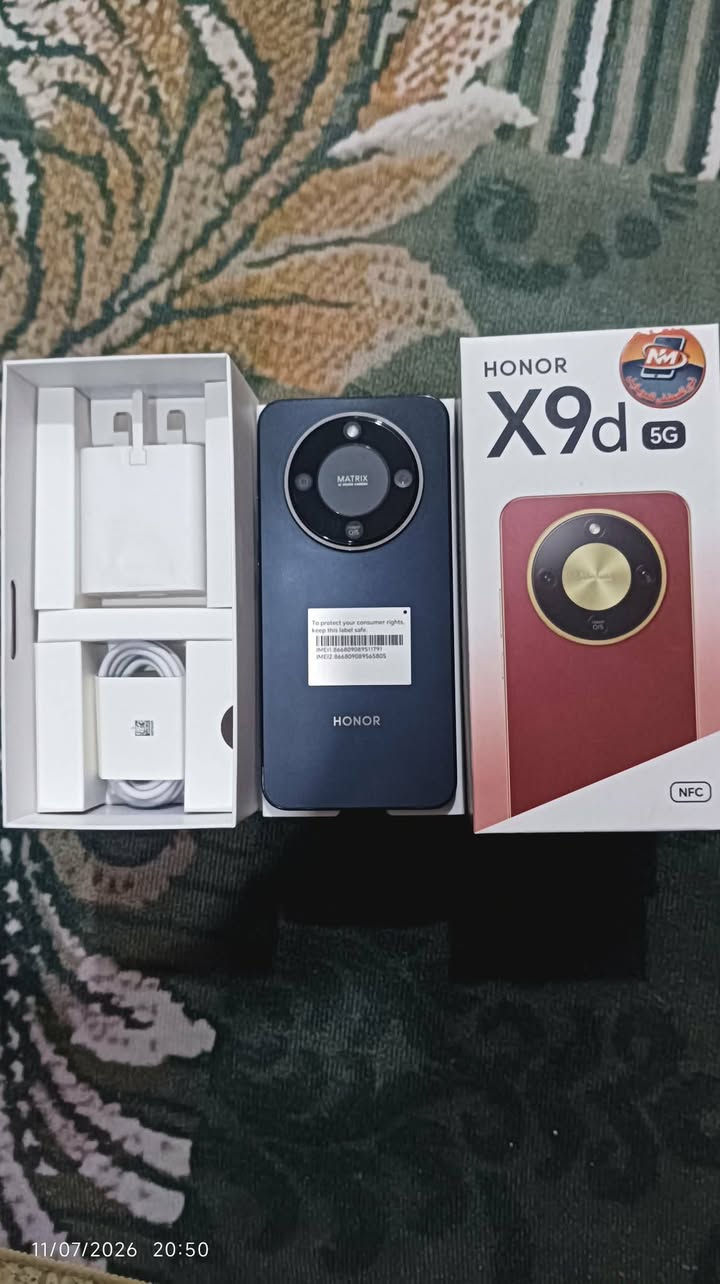 السلام عليكم للبيع هونر x9d الجهاز غني عن التعريف ذاكرته 256 عشوائية 12 بطارية 8300 عملاقه معدل الشاشة مالته 120 هرتز الجهاز جداً نضيف ممتعوب كامرته فد شي سعره 450 وبي مجال مكاني بابل موجود توصيل لجميع محافظات العراق للاستفسار الاتصال *********** أو خاص موجود
