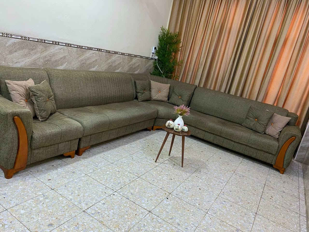 كونر تركي ماركه ٩ مقاعد سفنج طبي بولستر قماش جوكر ارجل خشب زان نظيف جدا السعر ٤٠٠ المكان الشعب شارع الصحه


**إذا كنت صاحب هذا الإعلان وتريد حذفه لأي سبب، رجاءا أرسل رسالة إلى الدعم الفني**
