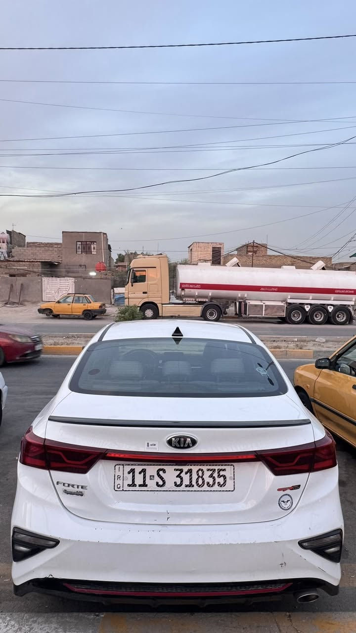 سلام عليكم ، كيا فورتي ٢٠٢١ جي تي لاين كفالة ، للبيع او مراوس بتسلا موديل 3
تفاصيل ***********
