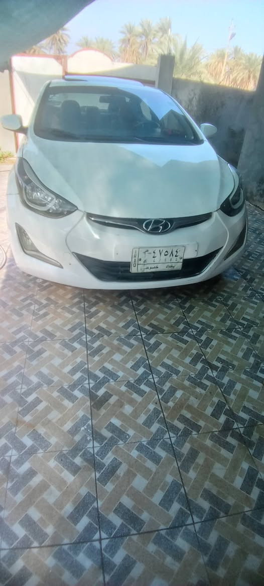 السلام عليكم النترا 2015 امركيه حادثها فقط بنيد كلها ليبل واحد رقم بغداد فول مواصفات كاميرا شاشه لمس ٣ وضعيات للقيادة اضافه الى نضام ايكو تقليل اصراف البانزين فتحه سقف حساس خلفي اشاير بالمري داخل مميز مكان السيارة بالحله سعرها ١١٥ شرط مداور *********** ماشيه ٧٣
