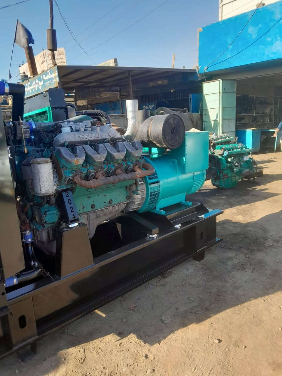 ***********
***********
