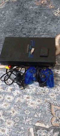 بلايستيشن • مع ملحقاته • توصيل