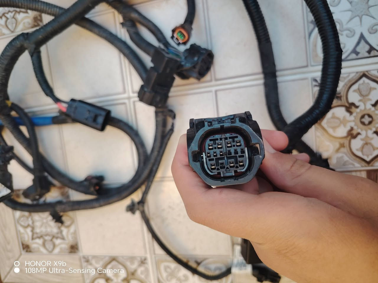 السلام عليكم شباب يوجد لدينا ضفيره هونداي بلسايد موديل 2023 2024 2025 مال بدنه يوجد توصيل جميع المحافظات التواصل أو الاستفسار *********** يوجد واتساب 
*********** يوجد واتساب
العنوان ناصريه حي الصناعي البلوك الأول
