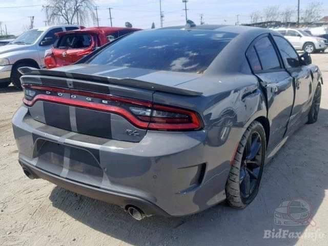 السلام عليكم 

جارجر 19 فئة rt max فول مواصفات 

رادار امامي 
رادارات جانبي بلمرايه
حساس خلفي تنبيه توقف
فتحه سقف 
سستم سماعات alpain
كشنات اماميه تدفئه تبريد 
كشنات خلفيه تدفئه 
شاشة كبيرة بلاد 
ستيرن تدفئه 
نظام تضليل الكتروني المرايه الجانبيه والمرايا وسط
ويل نجمه 
تخم تاير جديد 
اكزوز صوت بوابات كورسا
شاد عليها لد لايت زرع بلادي وكلش قوي
لد حاجب متغير الالوان 
بصمه تشغيل عن بعد
حداديه جديده 
محرك ع ضمان وين متريد 
استعمال شخصي كله بانزين محسن
الله يشهد سيارة للجناي وضمان اسبوع بيها 

السيارة محرك هيمي ماشيه 80 الف ميل رقم بغداد باسمي 

السيارة ضربتها مثل ما بلصور صفحة عبري ابيعك صفحه وتعميرها كلش حلو 

السعر 235 ورقه
مكان ناصريه مركز 

*********** اي استفسار
