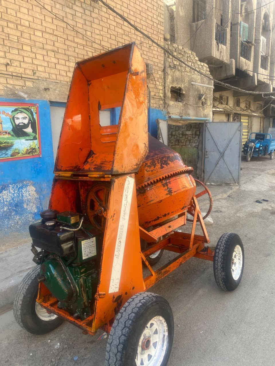 السلام عليكم خباط نوعية نهضة باب وال للبيع عنوان بغداد ***********
