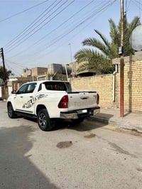 بسم الله الرحمن الرحيم هايلوكس TRD موديل 2020  ماشية 83 ألف سيارة جديد...