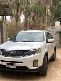 سورنتو ٢٠١٤ • ٦سلندر • ٧راكب