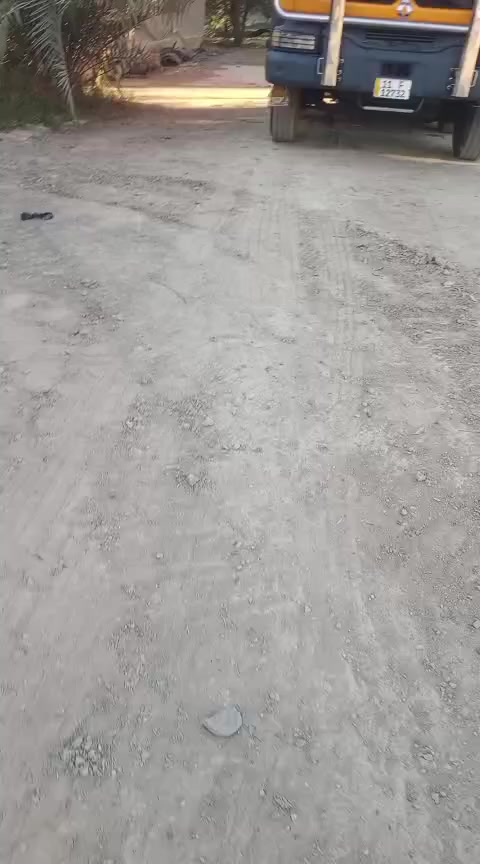 سلام عليكم رينو بم ونوزل مكينه 385مواصفات تجاره  سياره جاهزه لشقل سنويه جديده  بسمي  تحول ثاني يوم (***********
