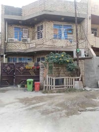 الدار للبيع او للمراوس المكان الدورة مقابل شارع ابو طيارة  شارع نسائم ...