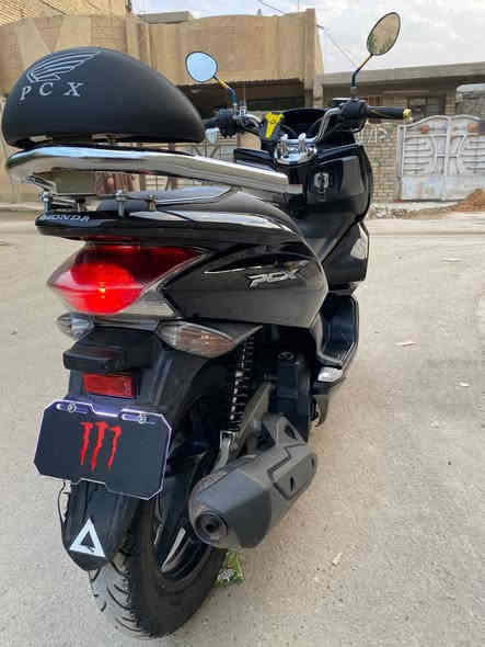 السلام عليكم
PCX 125
مواصفات 150
ماشية 28
حساس ازدحام ☑️
حساس استان☑️
كهربائيات ☑️
فول معدل وشلعة 
الدراجة خير من الله تجي وتشوف 
مكاني الامين الثانية سكينة
السعر 12 
رقم الهاتف ***********
متواجد واتساب
