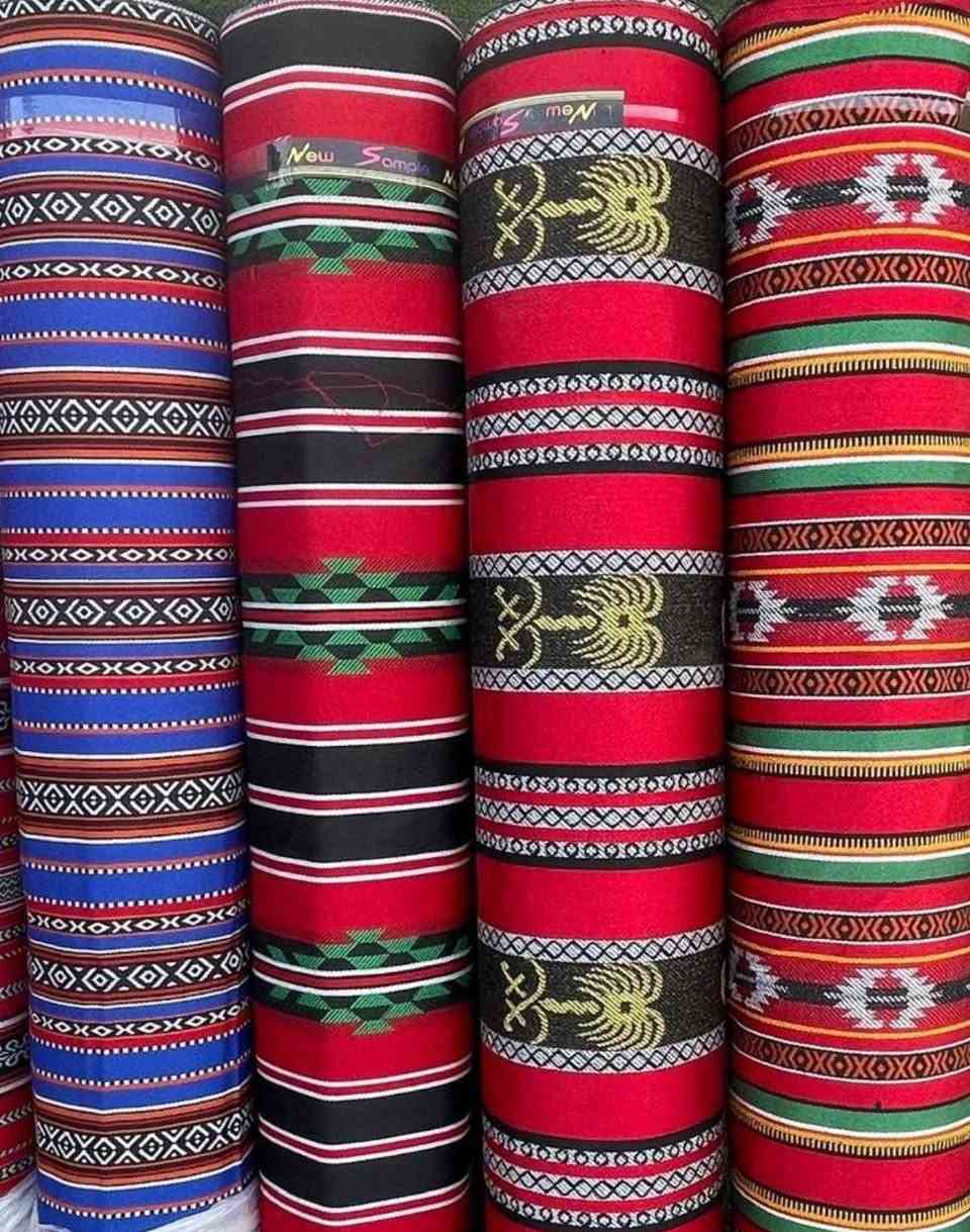 مستعدون التجهيز المضايف والحدائق 
والصالات والكشتات بمختلف الديكورات البدويه والاكلاسيكيه لسنا الوحيدين ولاكن الافضل ان شاء الله 
بأدارة عباس ابو امير فنان ديكورات عربيه 
للتواصل *********** )***********
