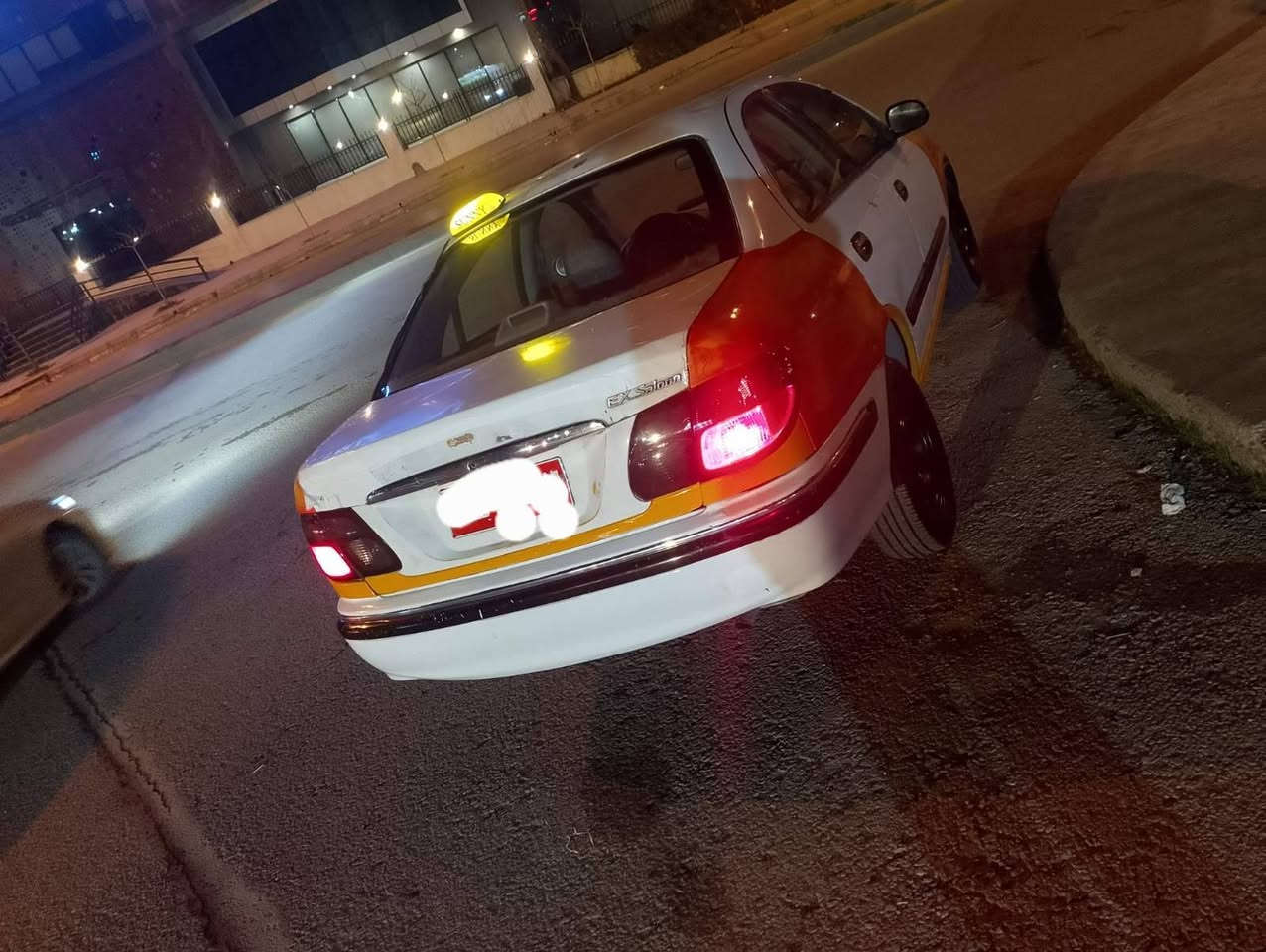 سە نی سێ پارچە دهۆک بۆ فرۆشتن گیڕومە کینەوتە بەرید بە شە رت ماڵی دۆستە سیعر 73گە ڵاو معملە ژم***********/***********
