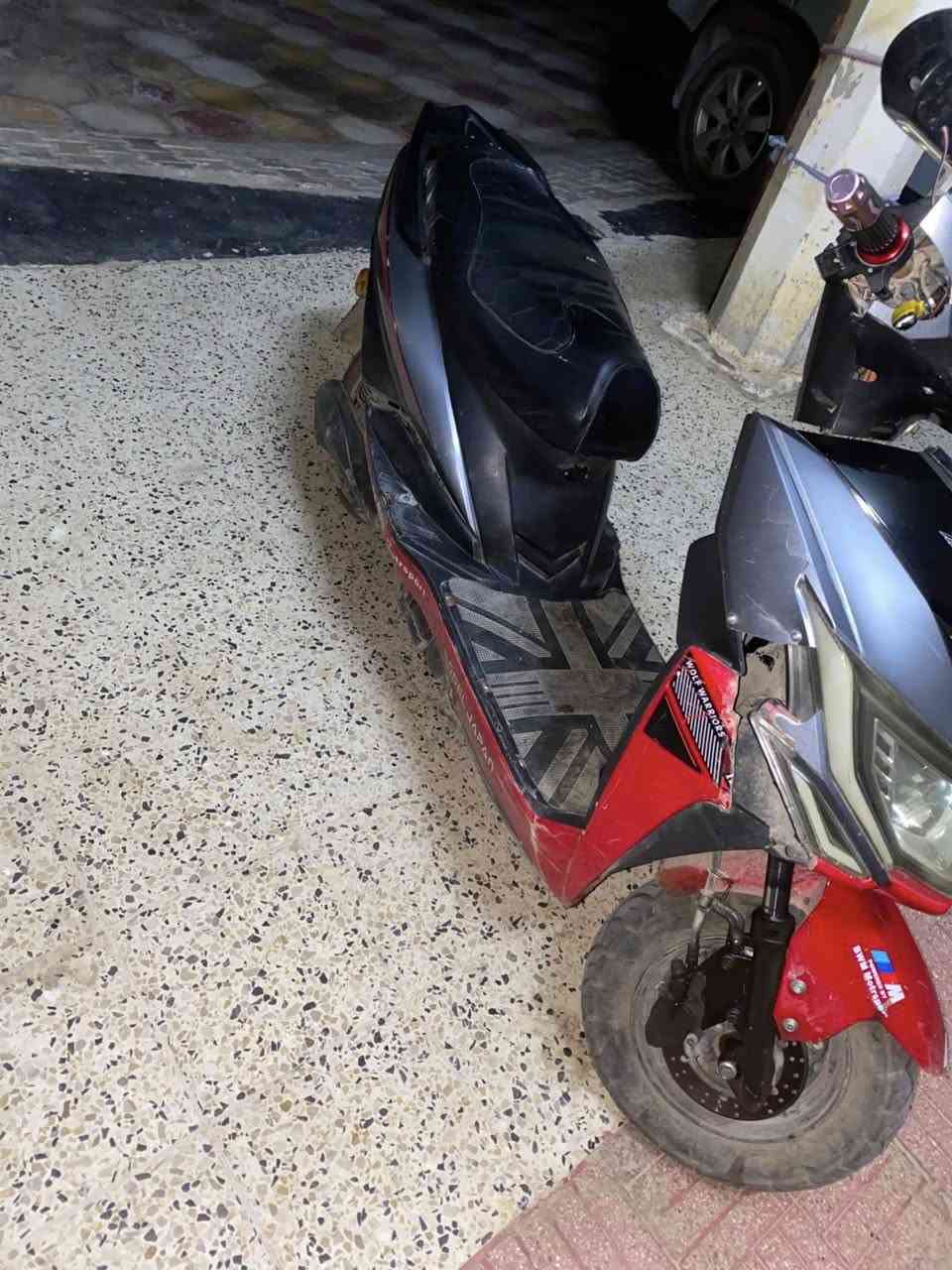 دراجه شحن للبيع ٧بطاريات نضيفات السعر ٣٧٥هاتف ***********
