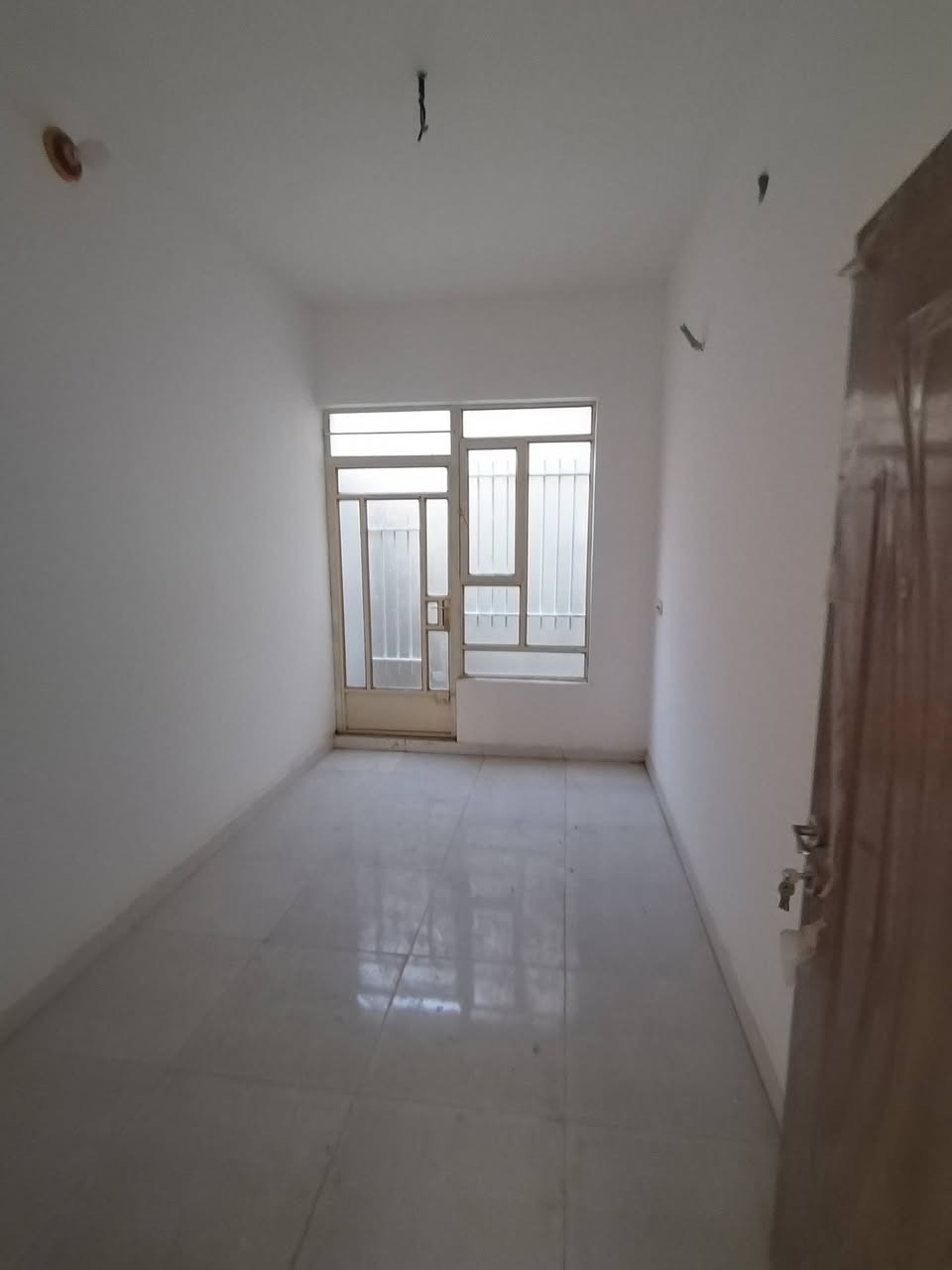 بيت للبيع حي دوانم المعمل ١٢٠ متر قاط واحد
متكون من غرفتين وباقي التفاصيل البيت بعد صفر
السعر مناسب
الا ستفسار ***********
