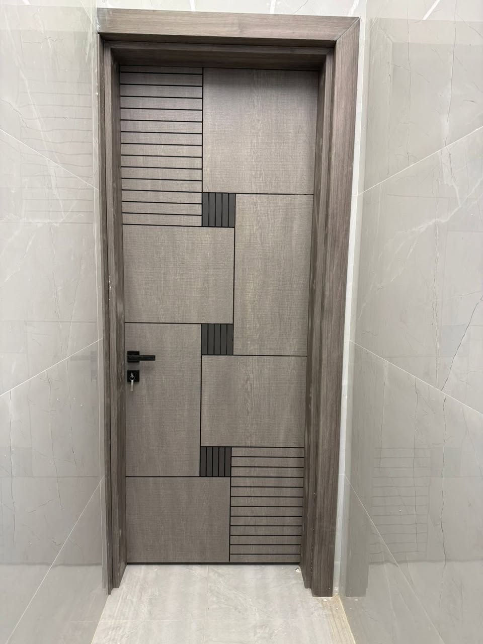 شركة الرزان لصناعة الأبواب
نقدّم لكم أبوابًا عالية الجودة بمواصفات عالمية وأسعار مناسبة.

🔹 أبواب تركية – شمالية – صينية
🔹 خامات ممتازة وضمان حقيقي
🔹 خدمة نقل وتركيب لجميع محافظات العراق

📍 العنوان: بغداد – الدورة، حي دجلة، شارع 15
📩 للاستفسار: تواصل معنا عبر الماسنجر

الرزان… اسم تثق به، وجودة تدوم.


**إذا كنت صاحب هذا الإعلان وتريد حذفه لأي سبب، رجاءا أرسل رسالة إلى الدعم الفني**