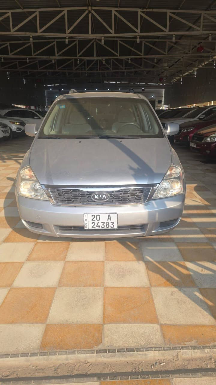 سيدونا 2007 أمريكي مكينه ٣.٨ جاملغ امامي تبديل وجاملغ خلفي صبغ ولباقي كفاله كير مكينه حداديه كله جديد رقم ديالى السعر 124وبيه مجال وتوجد سيارات بالتقسيط لمزيد نن المعلومات اتصل بالرقم *********** او زورونا موقعنا بابل
