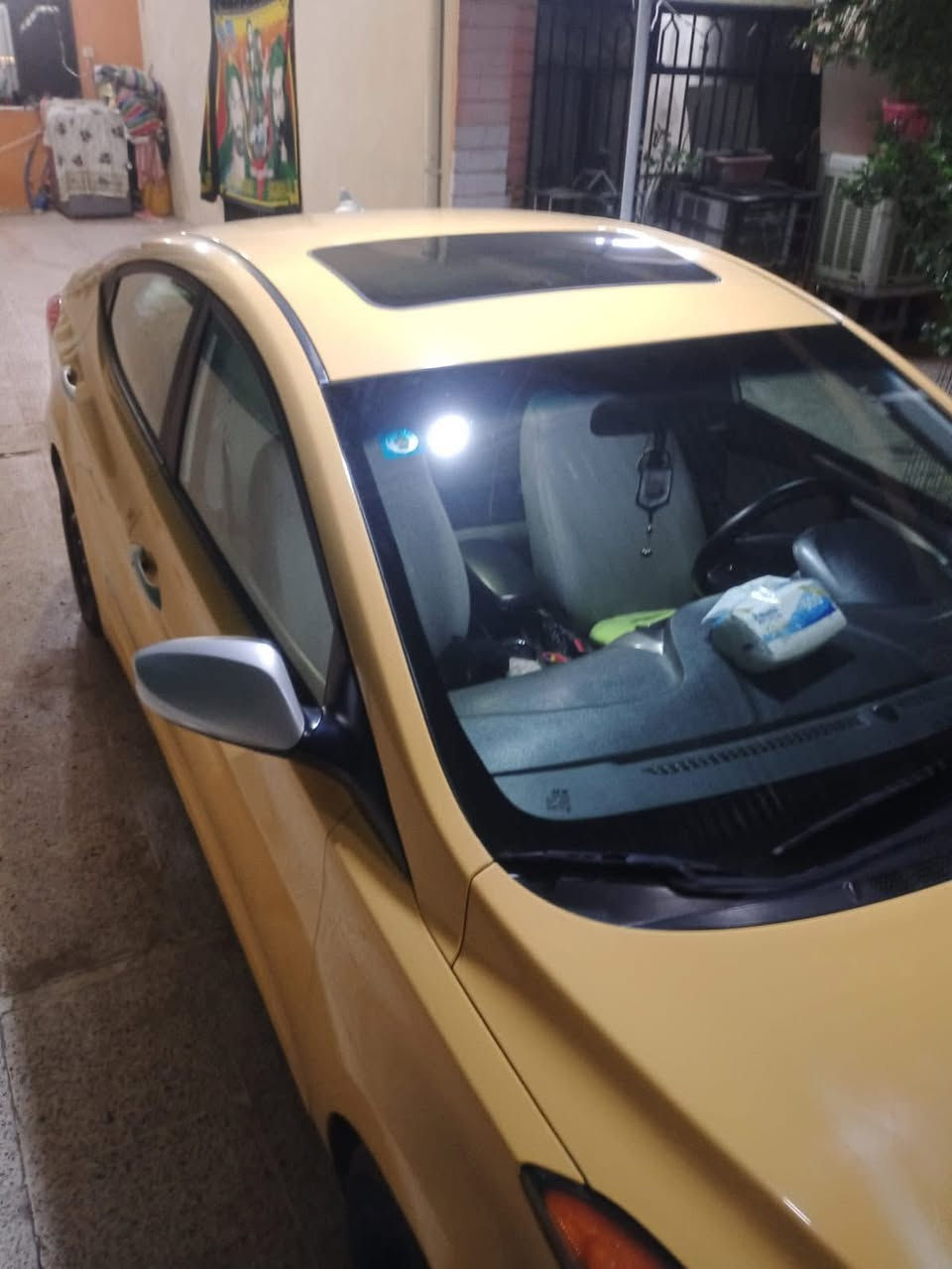 السلام عليكم
النوع :الانتره

المديل:2013

وارد امريكي حادثة بابين بمريكة

فول مواصفات ١/١

ليبل واحد 

السعر 115 وبيها مجال للطيبين 

بغداد الشعله 

للستفسار ***********
