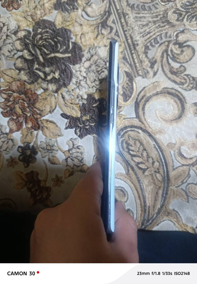 جهاز HONOR X9a..جديد كارتونه ويا ذاكره 256...60فريم بوبجي كلشي مابي جديد الجهاز تجي وشوف السعر ٢٥٠ وبي مجال قليل للشراي اليكسر بسعره لايعلق ✅.. عمارة, ميسان


**إذا كنت صاحب هذا الإعلان وتريد حذفه لأي سبب، رجاءا أرسل رسالة إلى الدعم الفني**