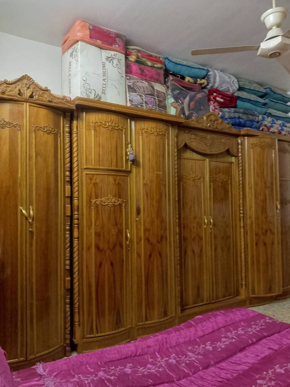 غرفه نوم تزكام خشب عراقي السعر مليون ونص وبيها مجال الاستفسار ***********
