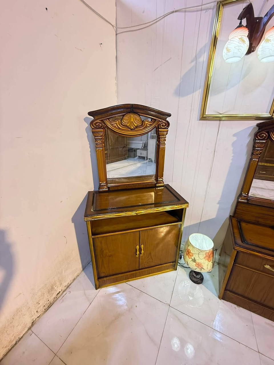 غرفه صاج 
غرفه مستعمله نضافه ٩٠ 
داخل وخارج صاج 
اربعه ملم داخل وخارج خمسه ملم 
نضام تركي 
سعر غرفه مليون ٩٥٠ قفل 
شد ونقل مجاني بداخل بغداد


**إذا كنت صاحب هذا الإعلان وتريد حذفه لأي سبب، رجاءا أرسل رسالة إلى الدعم الفني**