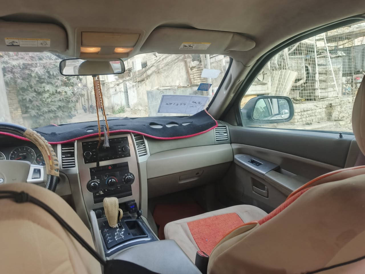 جيب لاريدو 2008 للبيع فقط
المحرك 6 سلندر 3700
ضربة چاملغ الايمن الخلفي والجنطه واصل للقمارة
السعر 70 وبي مجال قليل
الناصرية
تلفون ***********
