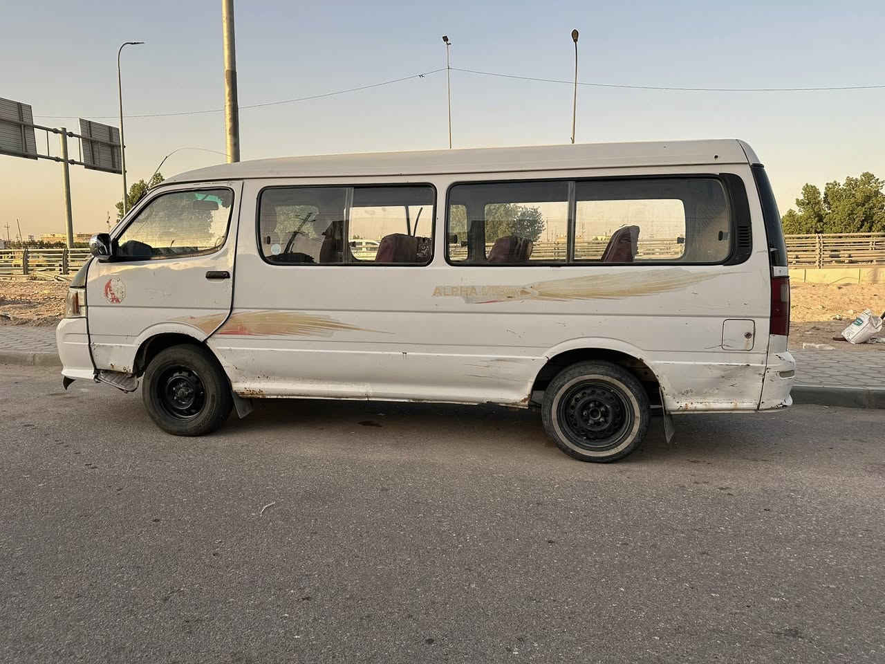 سلام عليكم فتون مديل ٢٠١٠ مصفره هيئة كير محرك حداديه حلوات قبق اصفر المكينه راعي بغداد مواجهة مباشره سنويه عضم عاج رقم شاصي موجود كشرها شوف عيونكم منضومه زنون شاشه سماعات كهرباياتً اشاير كلها شغاله تعال واصعد كبل مكاني نجف حي الوفاء سعرها ي ٢٨ وبيها مجال رقم تليفون *********** متواجد عل واتساب وعل خط قليل عل فيس
